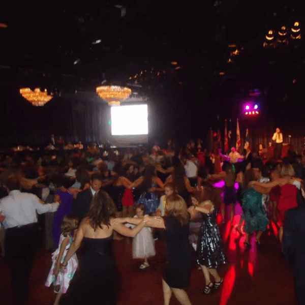 Sunday Grand Banquet & Ball - Image 3